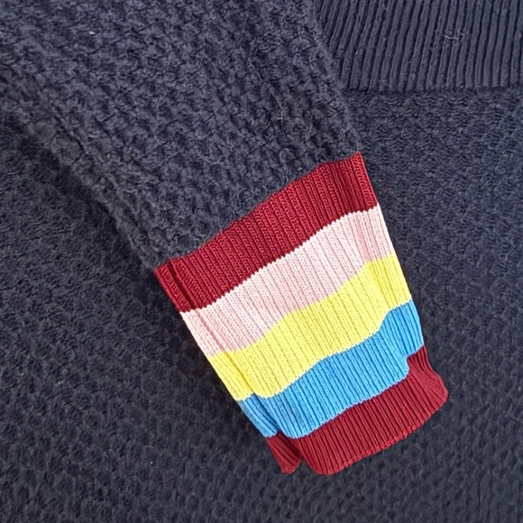 Kule Navy Blue Cashmere Blend Crewneck Sweater Rainbow Striped Cuff Size Small - Picture 4 of 8